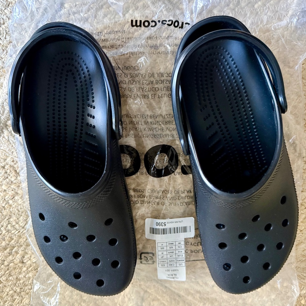 ++Crocs Classic Clogs, Black, Size 10M+